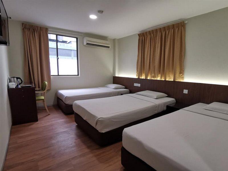 Hotel Holiday Kota Kinabalu Zewnętrze zdjęcie