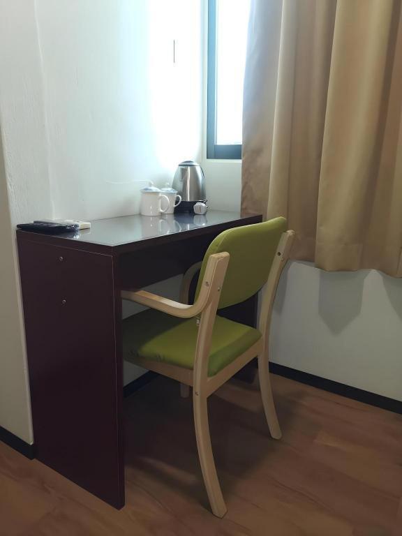 Hotel Holiday Kota Kinabalu Zewnętrze zdjęcie