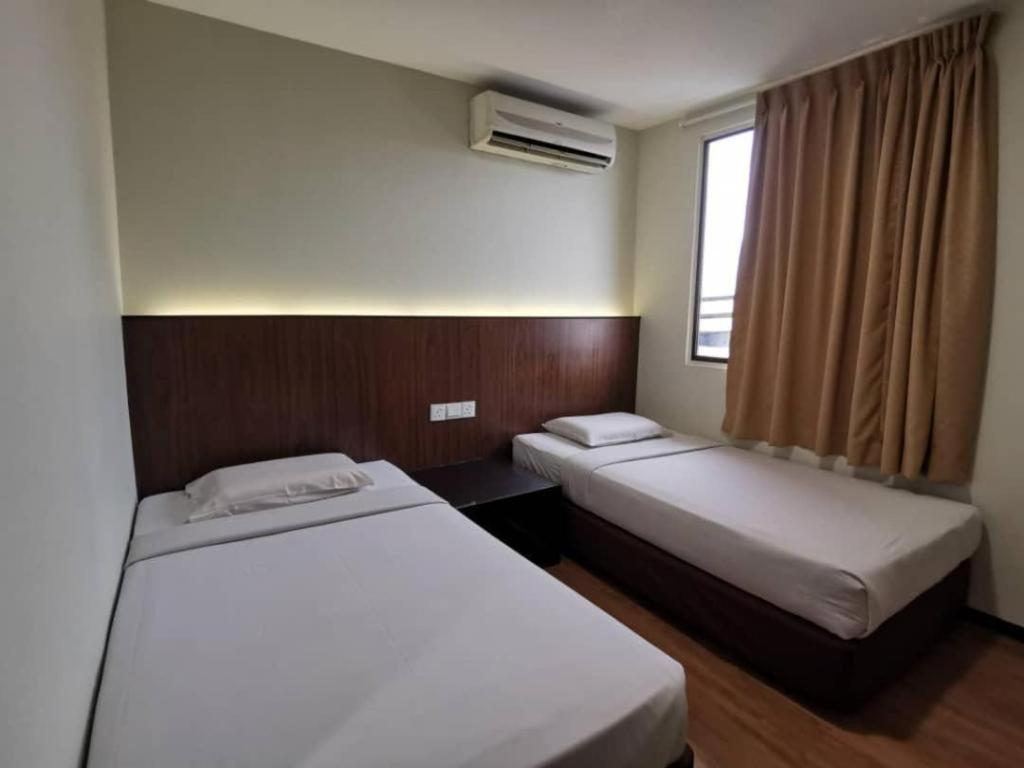 Hotel Holiday Kota Kinabalu Zewnętrze zdjęcie
